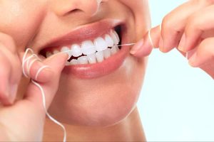 what do healthy gums look like?